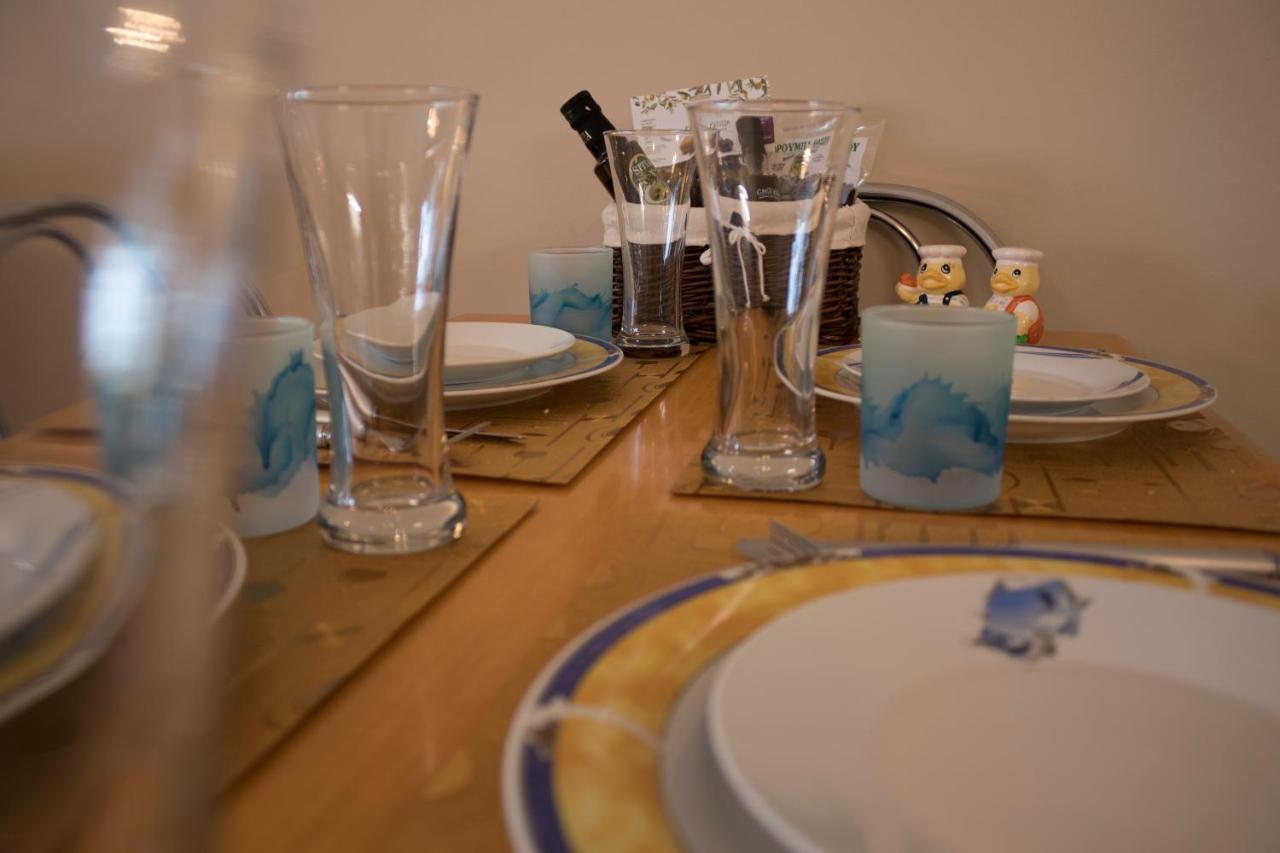 Silene Luxury Apartment Néa Péramos Екстериор снимка