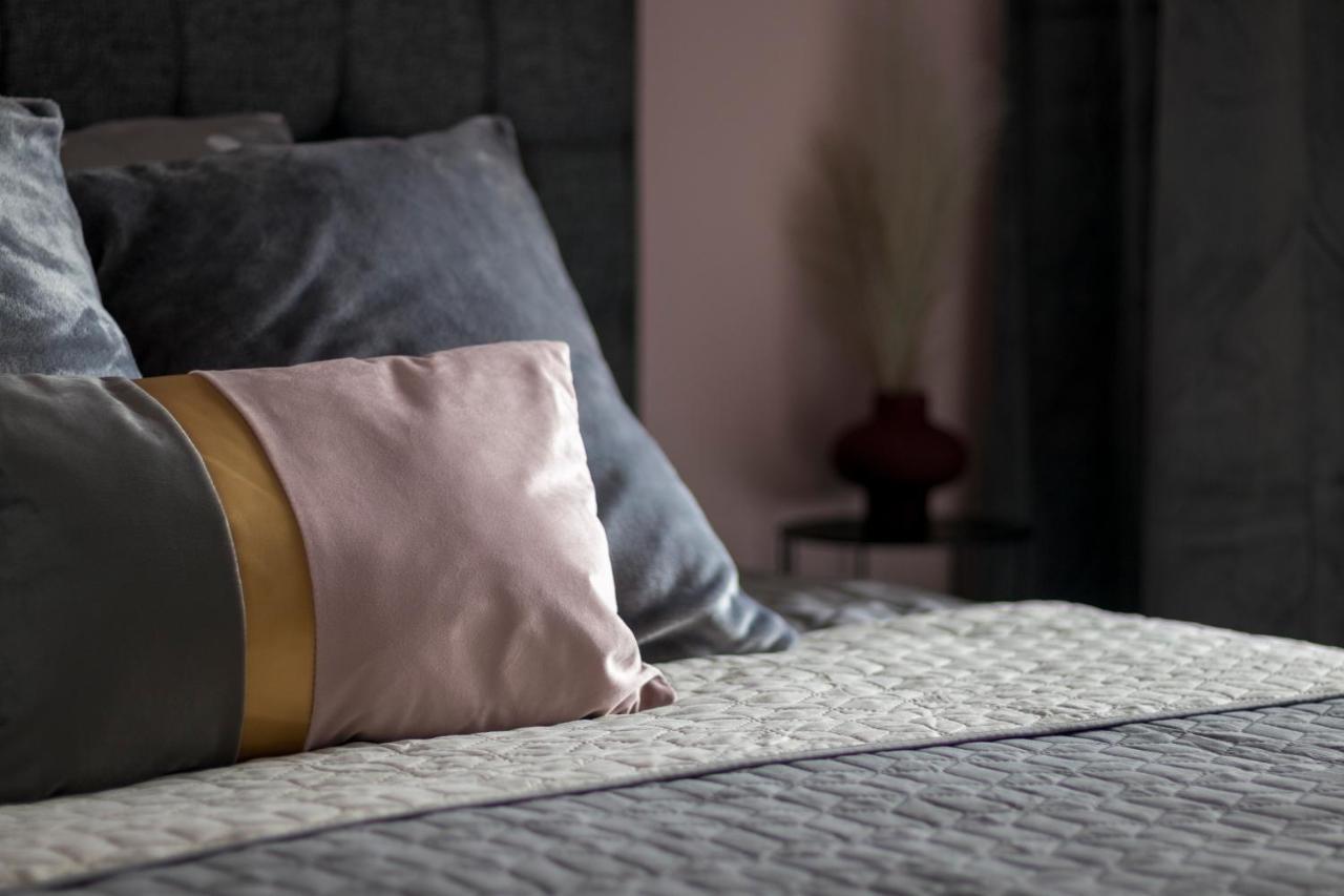 Silene Luxury Apartment Néa Péramos Екстериор снимка